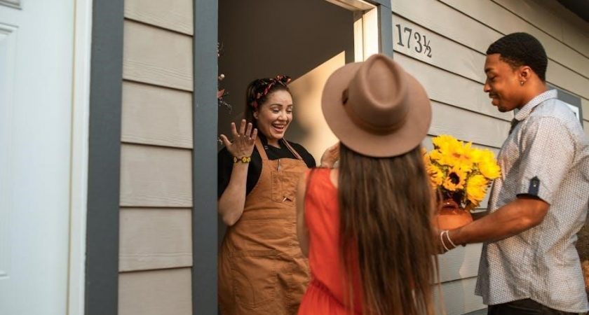 welcome a mo willems guide for new arrivals